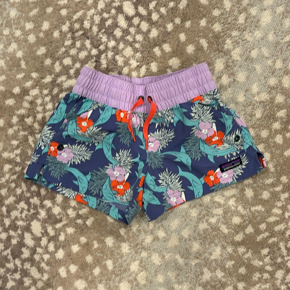 NWOT Patagonia- Little Girls Shorts XS